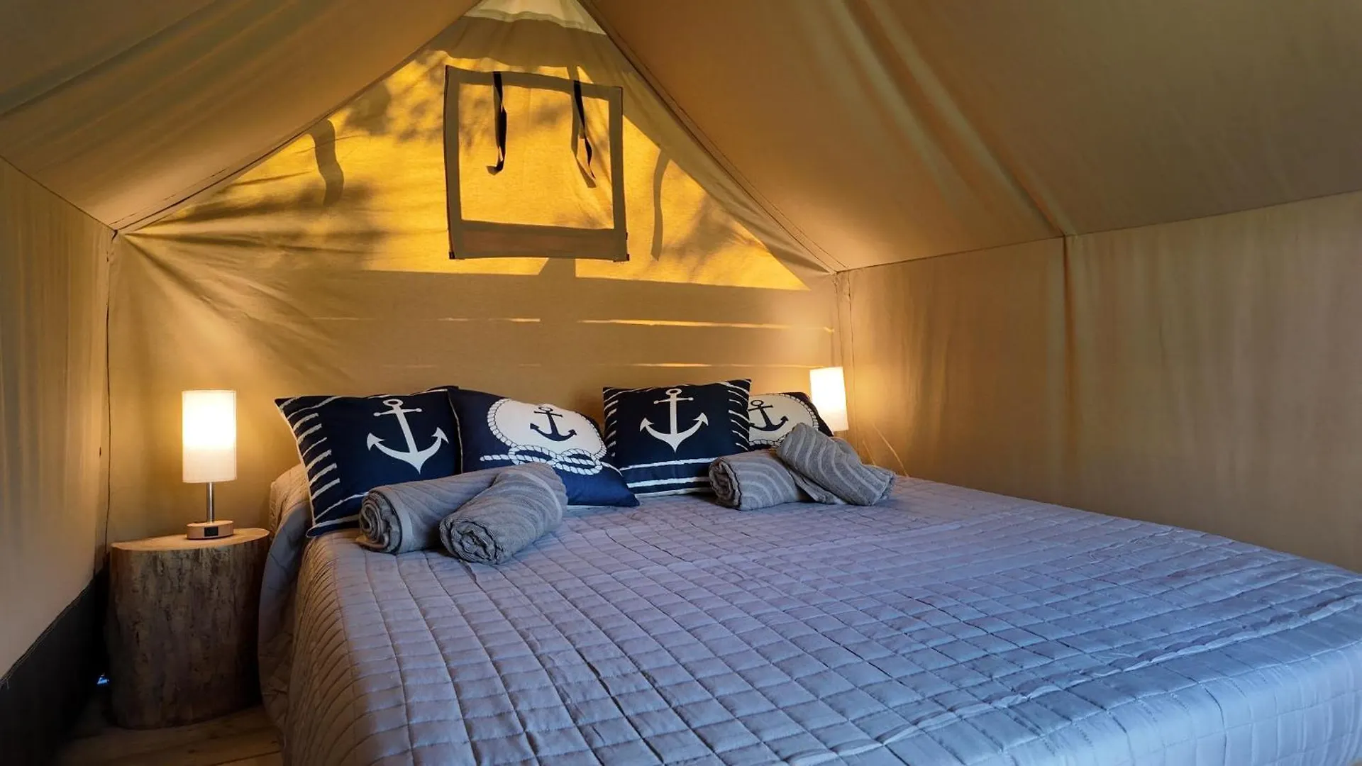 ラグジュアリーテント Kasa Tenda Safari Glamping インペリア